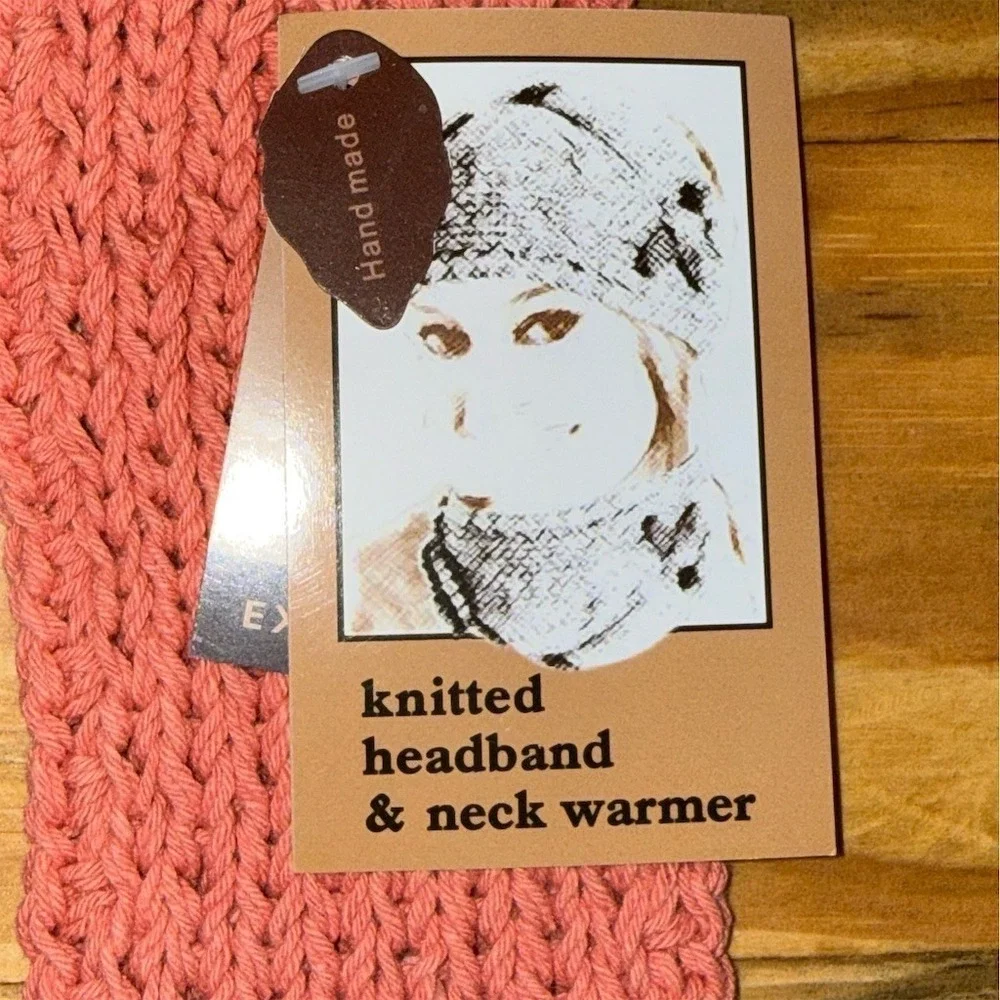 C.C Exclusives Accessory Set Womens OSFA Pink Knit Headband Neck wrap lot of 12